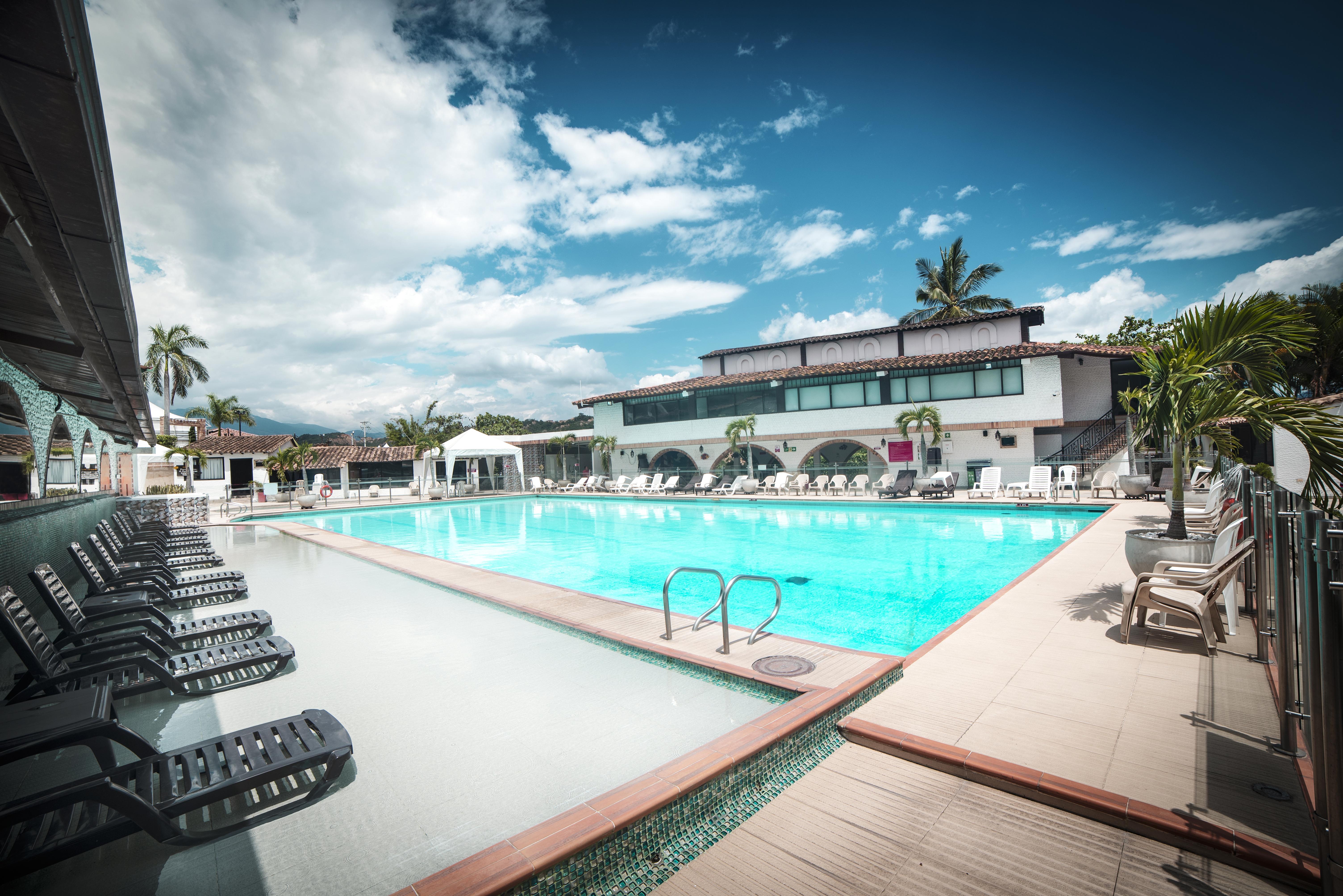 Hotel San Juan Internacional Giron Ngoại thất bức ảnh