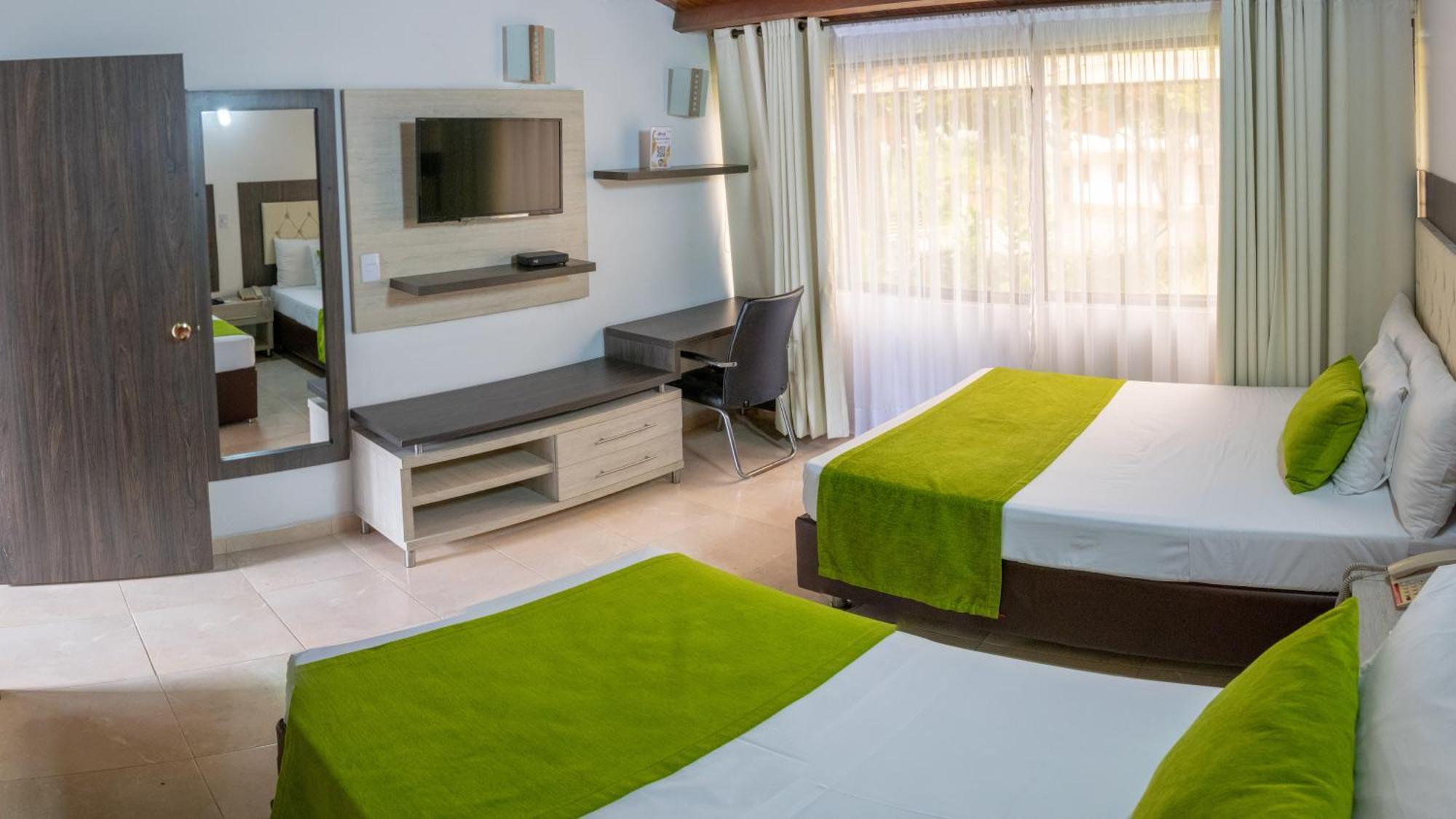 Hotel San Juan Internacional Giron Ngoại thất bức ảnh