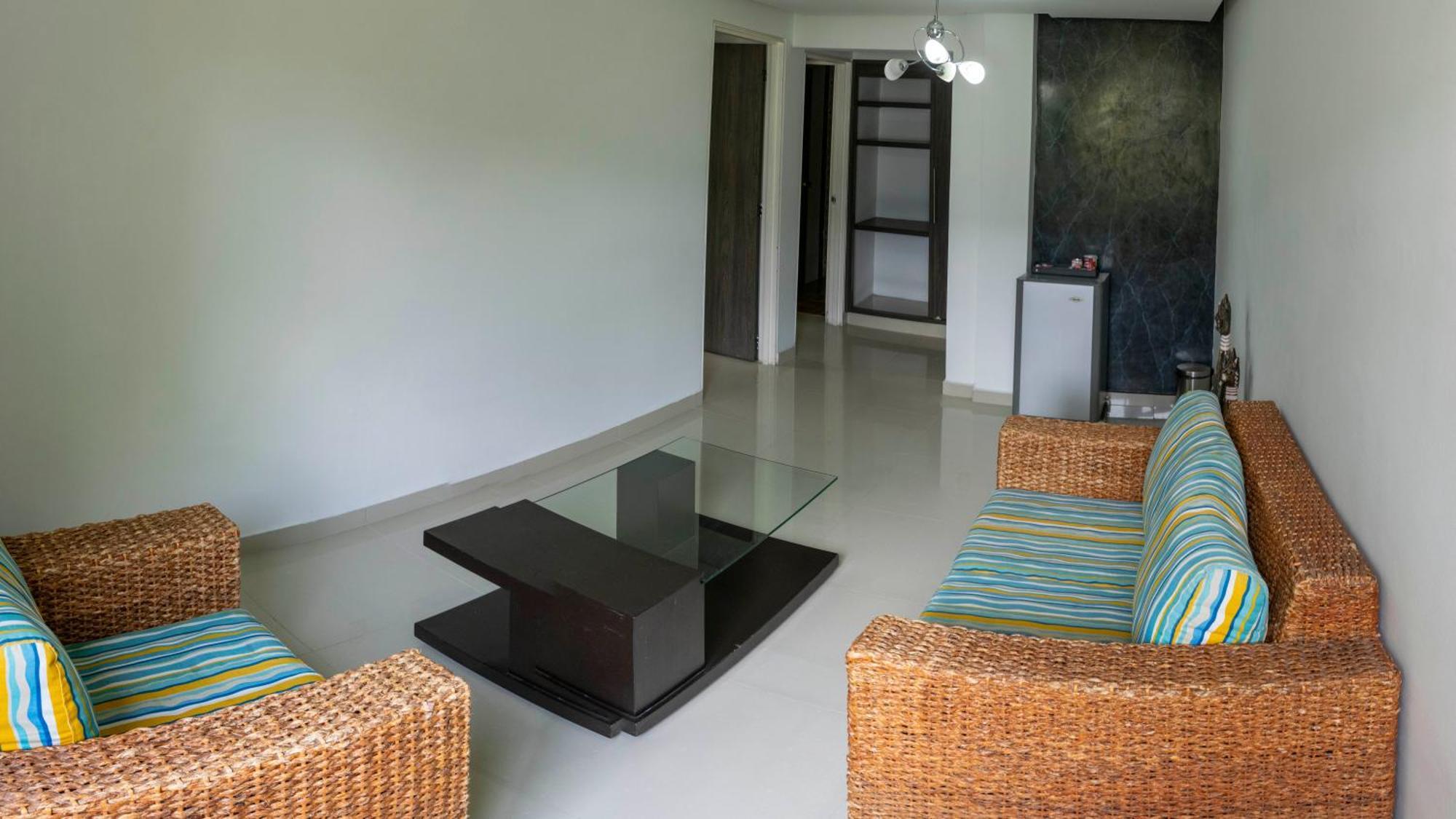 Hotel San Juan Internacional Giron Phòng bức ảnh